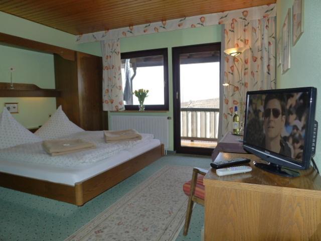 Landhaus Schoenen Sasbachwalden Chambre photo